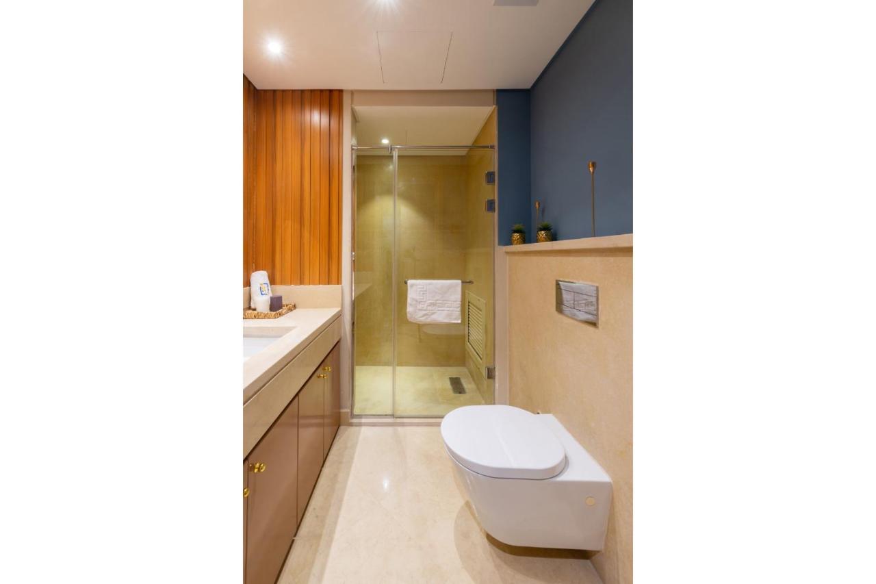 Elegant & Edgy 2 Bedroom W & Pool Mangroovy Апартаменти *
