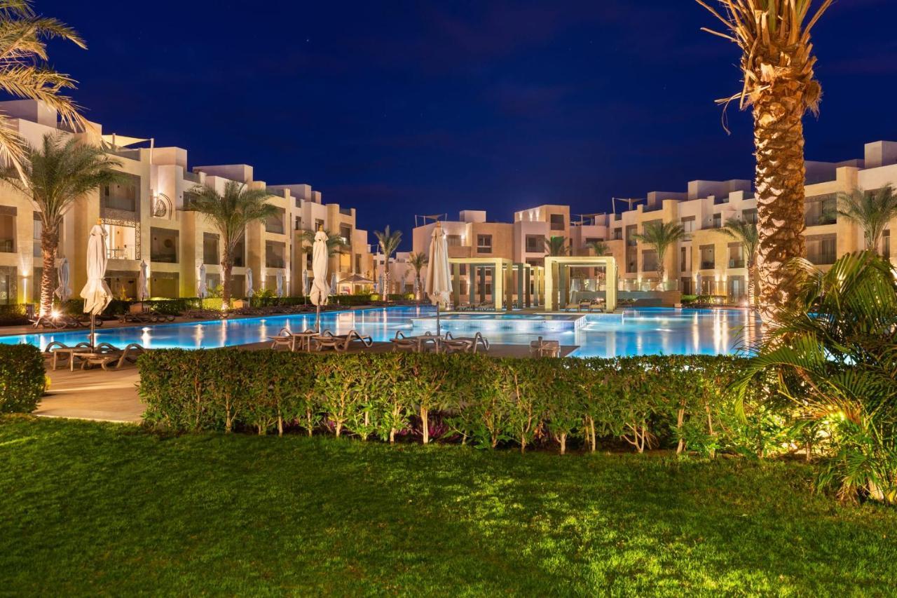 Elegant & Edgy 2 Bedroom W & Pool Mangroovy Апартаменти Хургада